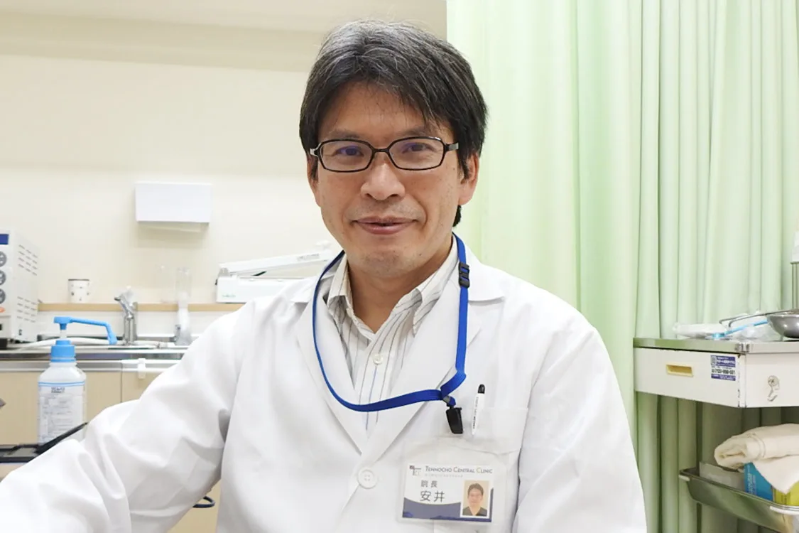 院長 安井 信隆